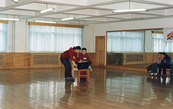 2001年表演考试现场